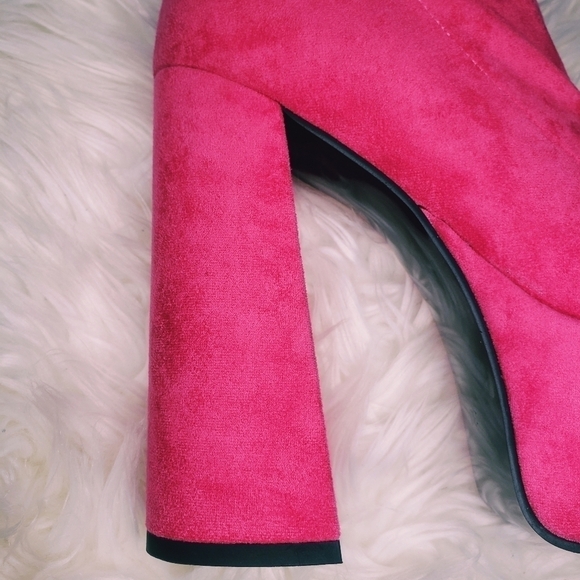 PINK SUEDE PLATFORM BOOTS - Picture 12 of 14
